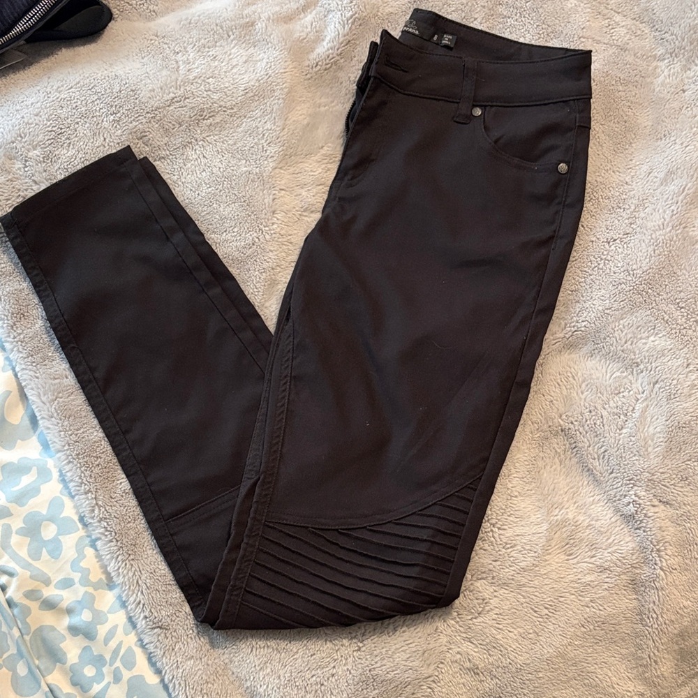 EUC Prana Women's Black Skinny Moto Size 8 Jeans